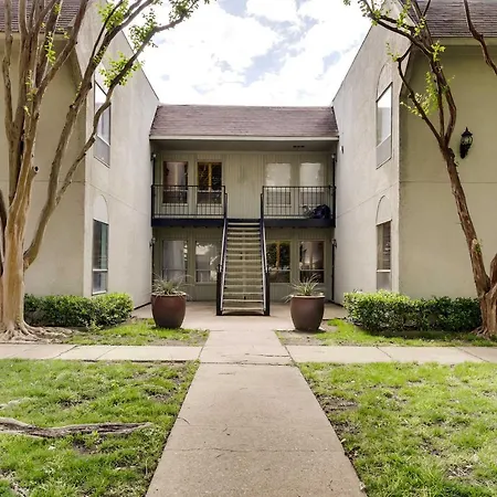 Dallas Condo With Pool Access - Walk To Knox Street!
